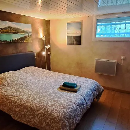 Habitación en casa particular Cosy Indépendante - 2 Et Sdb Privative